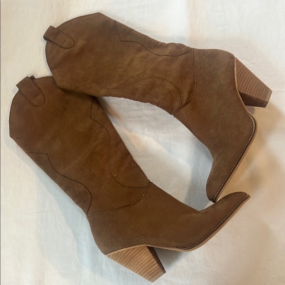 Mi.iM Shoes - Mi.iM Brown Suede Heeled Boots with Chunky Heel